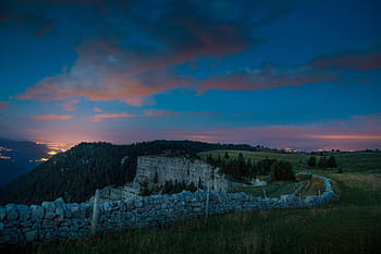 fotografie louky, noc, creux du van, dlouhé expozice, světelné znečištění, Skála, kamenná zeď, mimo vyšlapané cesty, osamělý, Studený, půlnoc