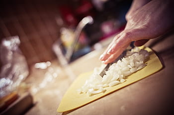 Cortar, Cebolas, Cozinha, Cozinhar, Comida, Mão Humana, Comida e Bebida, Preparação, Preparar Alimentos, Pessoas, Close-up