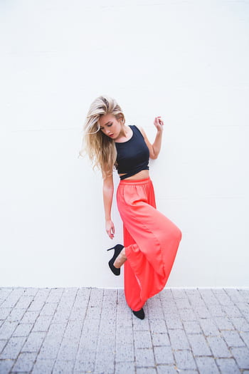 žena, hledá, boty na podpatku, zeď, dívka, dáma, oblečení, obuv, cihly, móda, Modelka