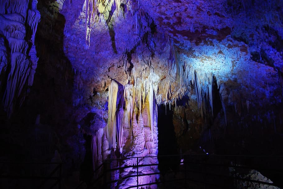 jeskyně, stalaktit, stalagmit, podzemí