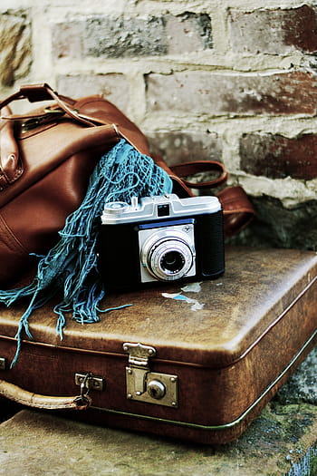 nero, macchina fotografica d'argento, bagaglio, valigia di cuoio, vecchia valigia, va via, spento, viaggio, zaino, piano di viaggio, vacanza
